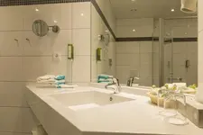 Aribo Hotel