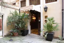 Duodo Palace Hotel
