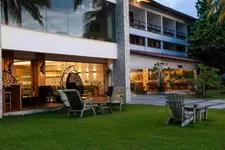 Hotel Pontal de Ubu