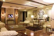 Shelton Rezidor Swat