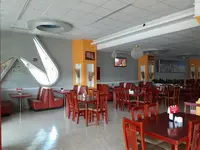 Leo Hotel