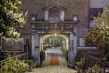 Porta Altinia Suites