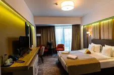 Hotel River