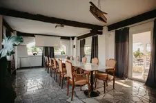 Hotel Pok