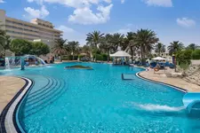 Radisson Blu Hotel & Resort, Al Ain