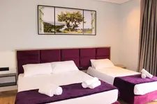 Bebi Hotel & Apartments