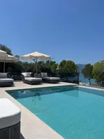 Mazarine Hotel