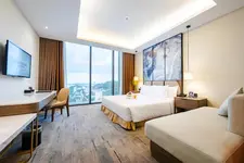 Muong Thanh Luxury Ha Long Centre Hotel