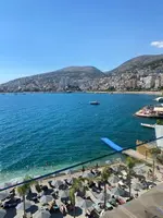 Demi Hotel