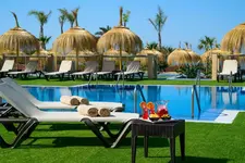 Cabogata Beach Hotel