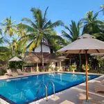 Golden Beach Paradise