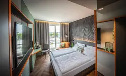 LOGINN Hotel Berlin Airport