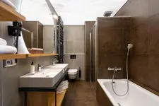 Atrium Hotel
