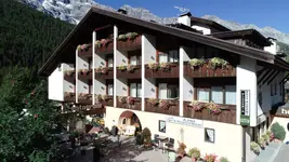 Alpina Mountain Resort