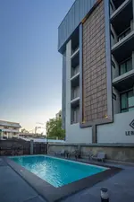 Le Bis Hotel