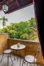 Yaang Come Village Hotel
