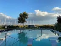 Hotel Golden Lake Resort