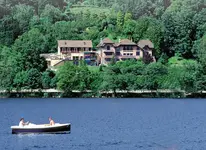 Le Manoir Au Lac