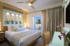 Santa Maria Suites Resort