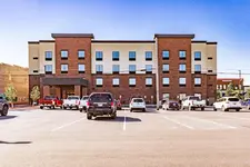 Cobblestone Hotel & Suites – Superior/Duluth