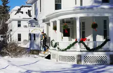 Omni Bretton Arms Inn at Mount Washington Resort