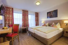 Thermenhotel Ströbinger Hof