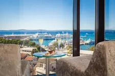 Hotel Luxe
