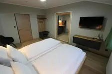 DER Hirsch Hotel
