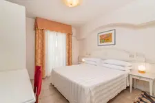 Universal Hotel