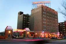 Ambassador Hotel Milwaukee (Trademark Collection by Wyndham)