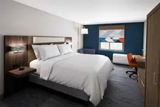 Holiday Inn Express & Suites Phoenix West Tolleson