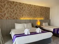 Embryo Hotel