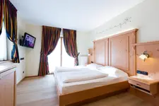 Hotel Touring