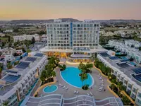 Radisson Beach Resort Larnaca