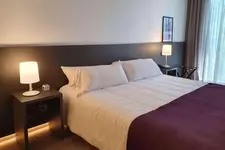 Dazzler by Wyndham La Plata