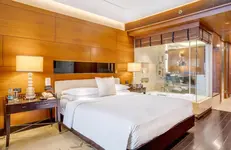 The Leela Ambience Gurugram Hotel & Residences