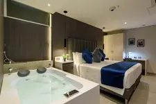 4 Sur Hotel