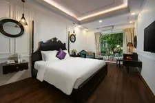 San Boutique Hotel & Travel
