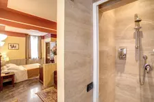 Aurelius Art Gallery Hotel
