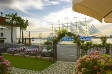 Viktoria Palace Hotel