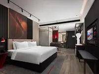 Radisson RED Hotel Zhuhai Gongbei Port