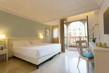 Hellenia Yachting Hotel & Spa