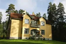 Kruunupuisto (Villa Urhola)