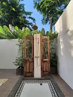Cheeva Dee Hotel