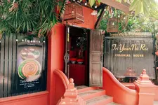 Tri Yaan Na Ros Colonial House
