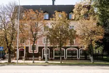 Non-Stop Hotel