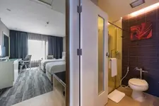 Grand Richmond Hotel