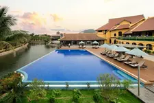 Emeralda Resort Tam Cốc