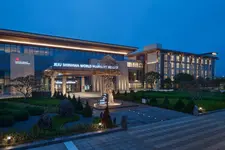 Marriott Jeju Shinhwa World Hotel