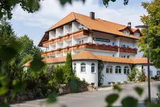 Sattelbogener Hof